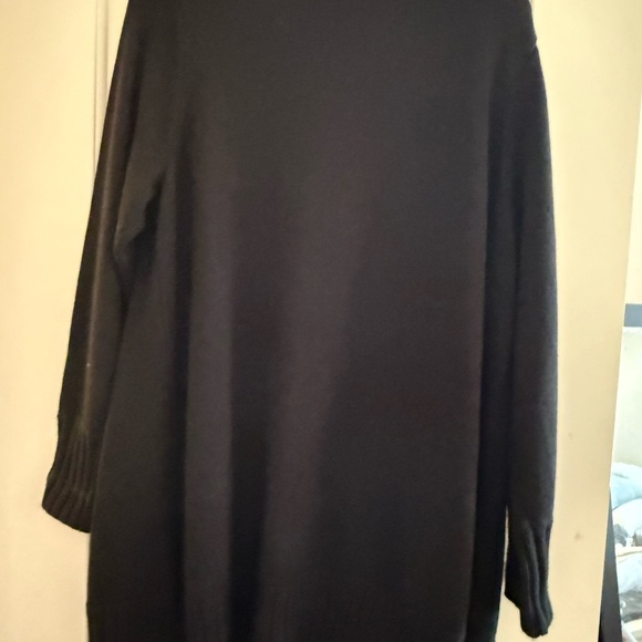 Michael Kors Black Sweater With Toggle Fasteners Down Front With Pockets - Picture 3 of 5